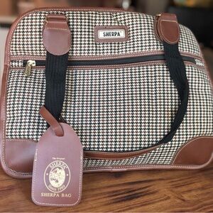 Houndstooth Soft Zip Closure Pet Carrier